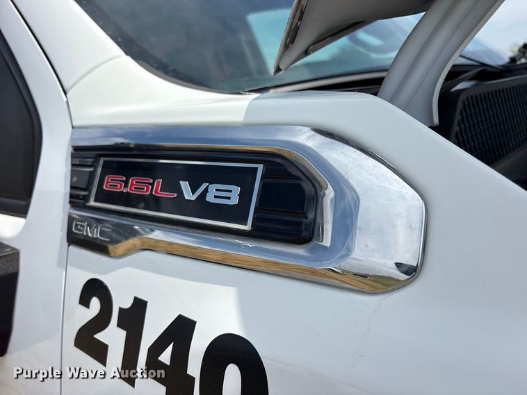 image for item FN3738 2021 GMC Sierra 2500 Crew Cab pickup truck