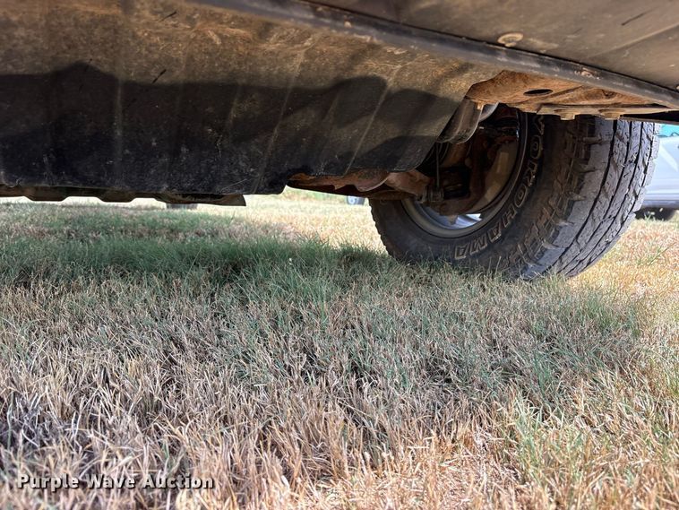 image for item FN3738 2021 GMC Sierra 2500 Crew Cab pickup truck