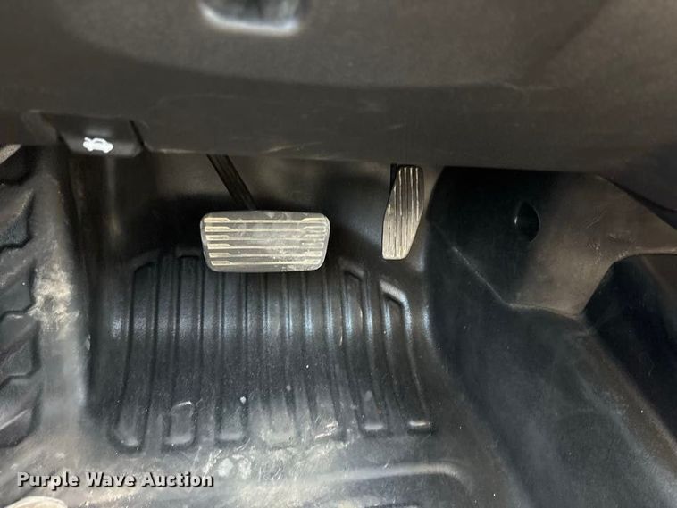image for item FN3739 2022 GMC Sierra 2500 Crew Cab pickup truck