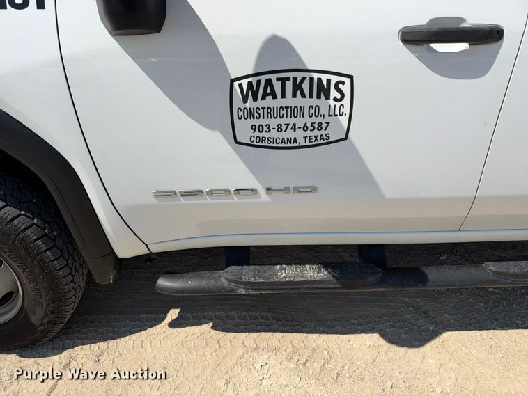 image for item FN3740 2021 GMC Sierra 3500 Crew Cab flatbed pickup truck