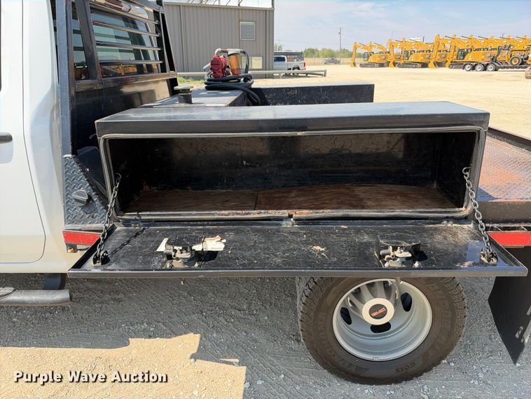 image for item FN3740 2021 GMC Sierra 3500 Crew Cab flatbed pickup truck