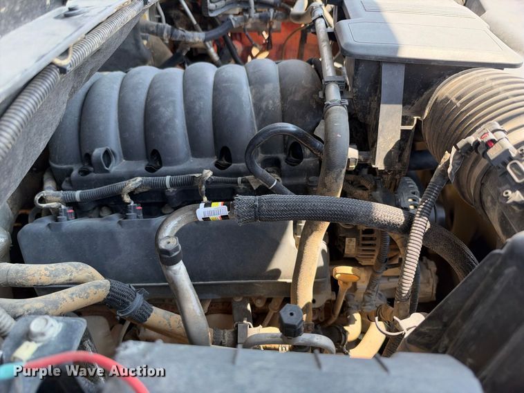 image for item FN3740 2021 GMC Sierra 3500 Crew Cab flatbed pickup truck