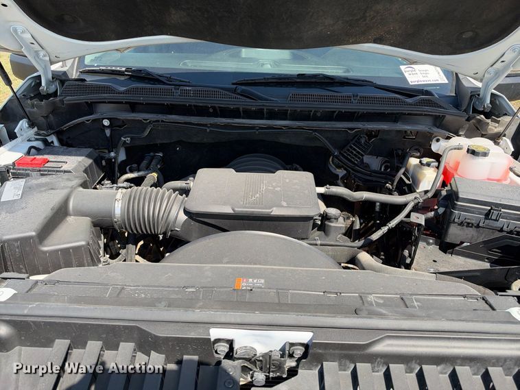 image for item FN3742 2021 GMC Sierra 3500 4X4 Crew Cab flatbed pickup truck