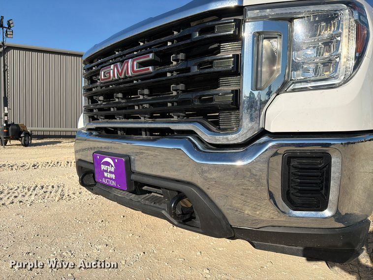 image for item FN3746 2021 GMC Sierra 3500HD 4X4 Crew Cab flatbed pickup truck