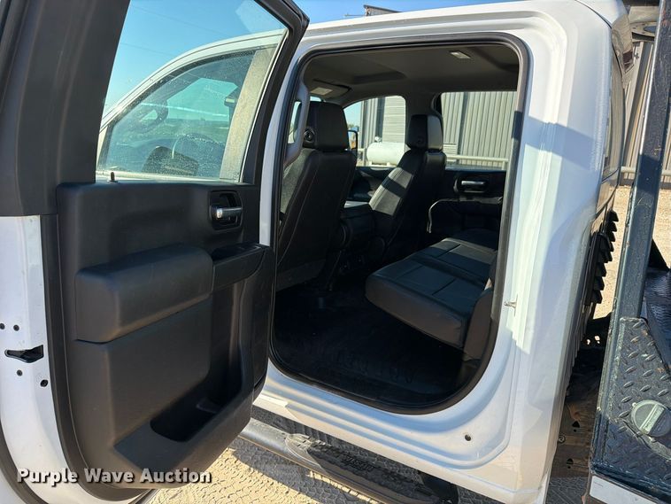 image for item FN3746 2021 GMC Sierra 3500HD 4X4 Crew Cab flatbed pickup truck