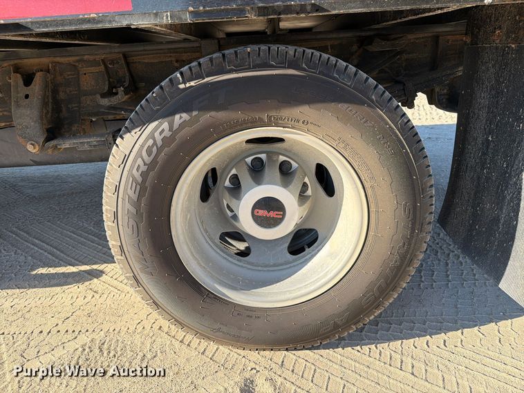 image for item FN3746 2021 GMC Sierra 3500HD 4X4 Crew Cab flatbed pickup truck