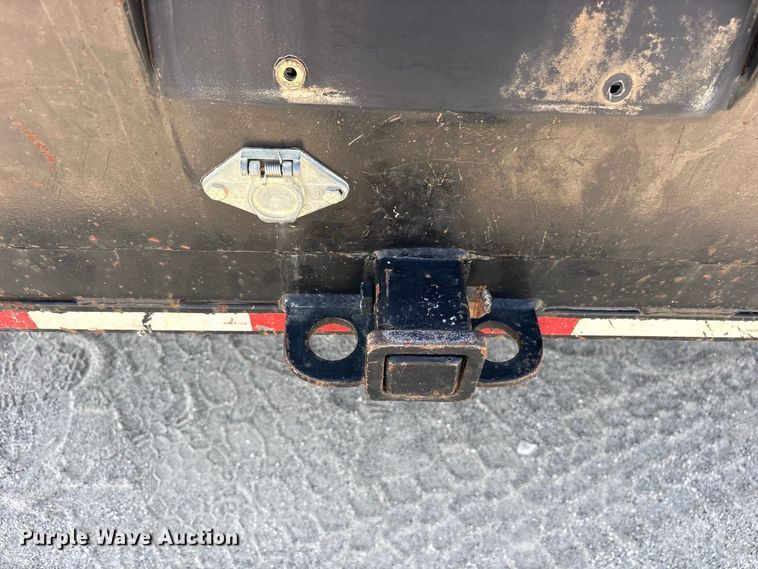image for item FN3747 2021 GMC Sierra 3500 Crew Cab flatbed pickup truck