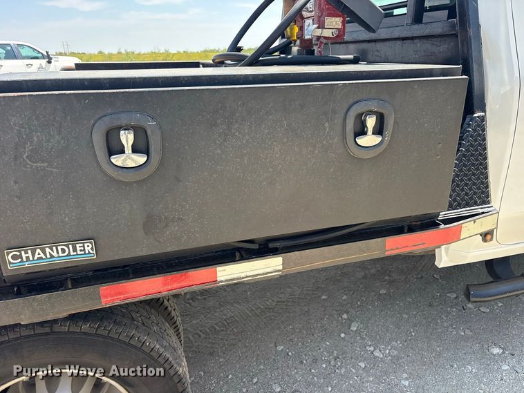 image for item FN3747 2021 GMC Sierra 3500 Crew Cab flatbed pickup truck