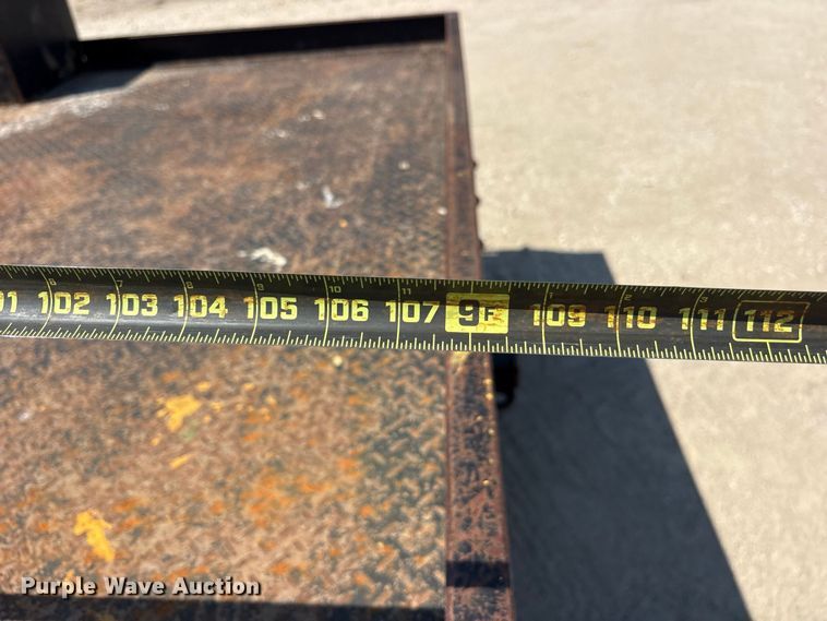 image for item FN3747 2021 GMC Sierra 3500 Crew Cab flatbed pickup truck