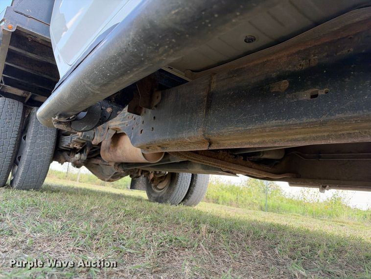 image for item FN3748 2021 GMC Sierra 3500 4X4 Crew Cab flatbed pickup truck