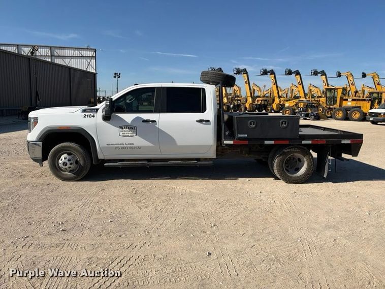 image for item FN3749 2021 GMC Sierra 3500HD 4X4 Crew Cab flatbed pickup truck