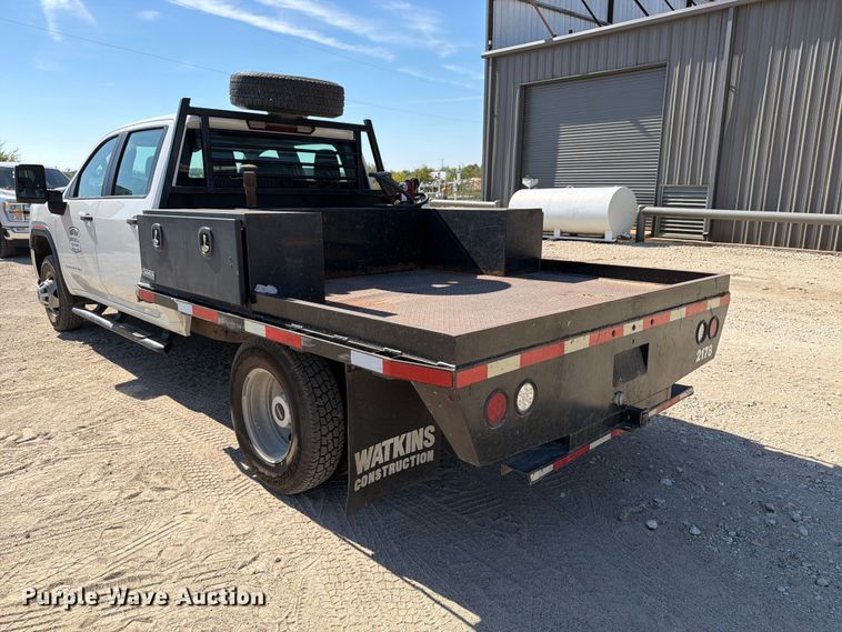 image for item FN3750 2021 GMC Sierra 3500HD 4X4 Crew Cab flatbed pickup truck