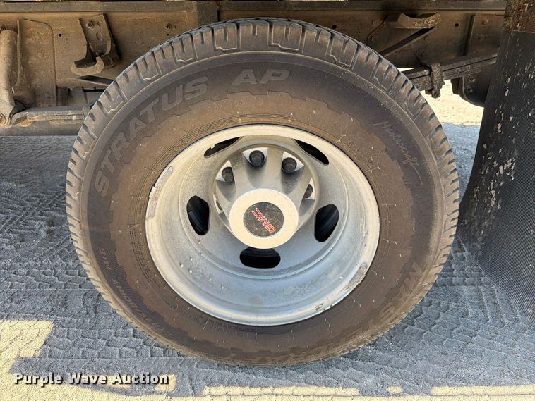 image for item FN3750 2021 GMC Sierra 3500HD 4X4 Crew Cab flatbed pickup truck