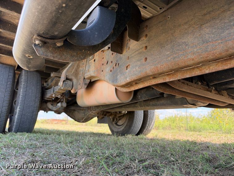 image for item FN3751 2021 GMC Sierra 3500 4X4 Crew Cab flatbed pickup truck