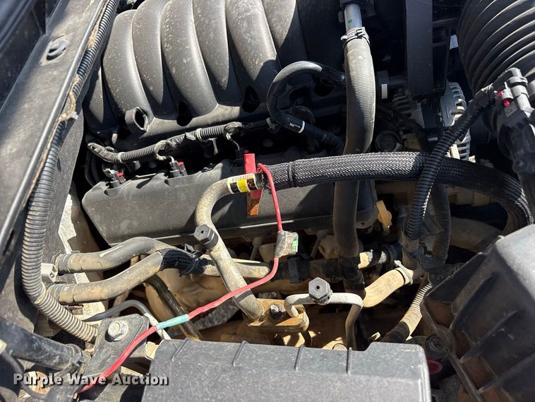 image for item FN3752 2021 GMC Sierra 3500 Crew Cab flatbed pickup truck