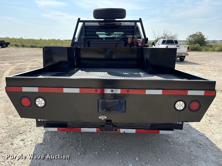 image for item FN3754 2021 GMC Sierra 3500 Crew Cab flatbed pickup truck