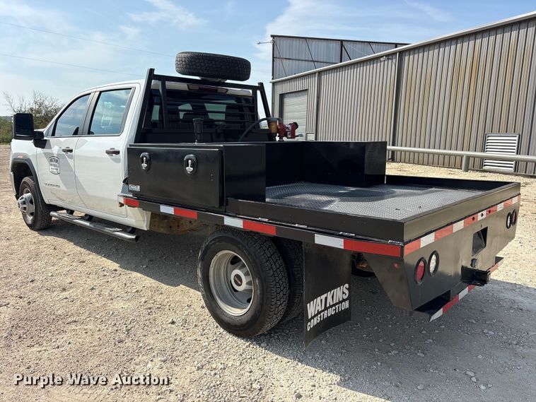image for item FN3754 2021 GMC Sierra 3500 Crew Cab flatbed pickup truck