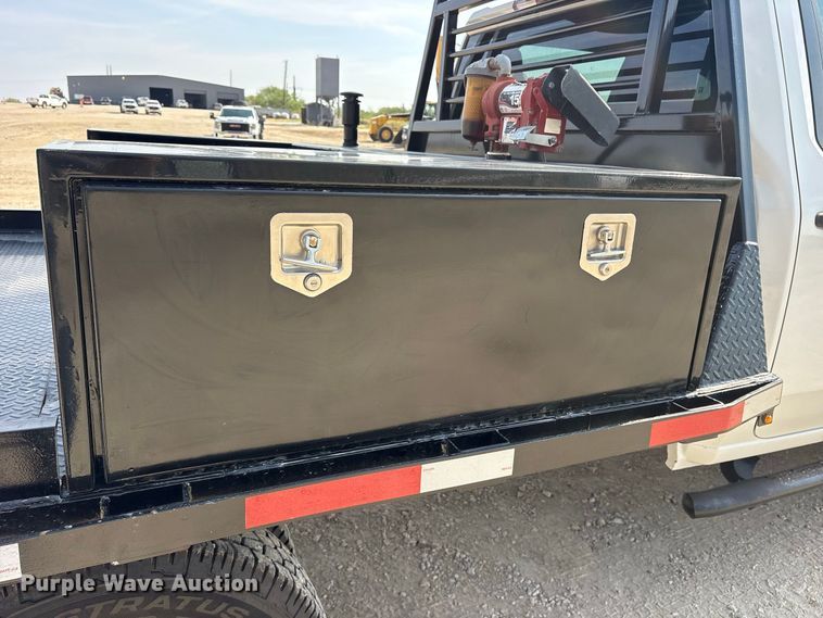 image for item FN3754 2021 GMC Sierra 3500 Crew Cab flatbed pickup truck