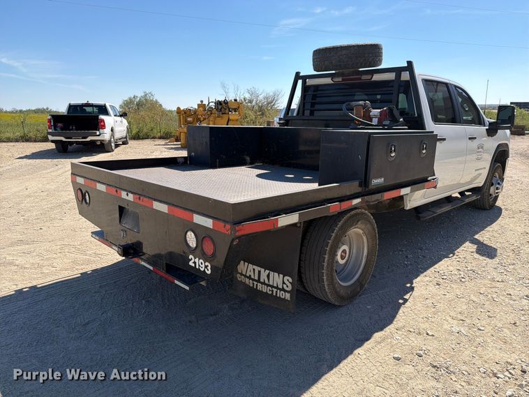 image for item FN3755 2021 GMC Sierra 3500HD 4X4 Crew Cab flatbed pickup truck