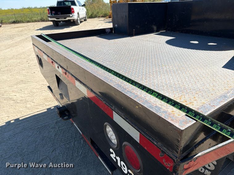 image for item FN3755 2021 GMC Sierra 3500HD 4X4 Crew Cab flatbed pickup truck