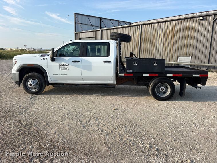 image for item FN3756 2021 GMC Sierra 3500 Crew Cab flatbed pickup truck