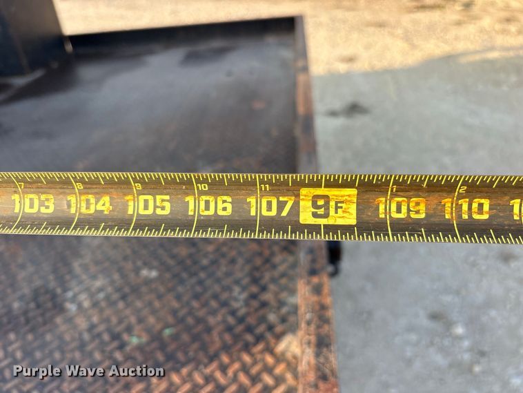 image for item FN3756 2021 GMC Sierra 3500 Crew Cab flatbed pickup truck