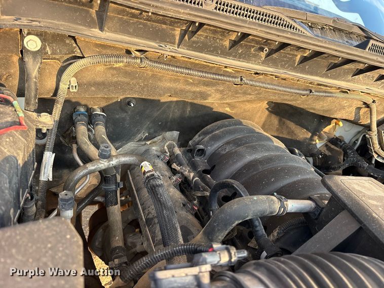 image for item FN3756 2021 GMC Sierra 3500 Crew Cab flatbed pickup truck