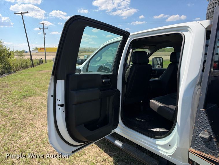 image for item FN3757 2021 GMC Sierra 3500 4X4 Crew Cab flatbed pickup truck