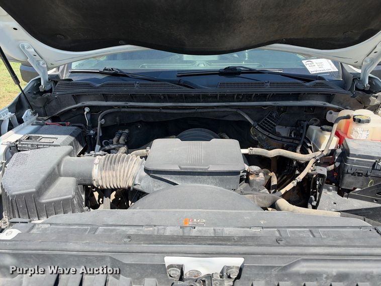 image for item FN3757 2021 GMC Sierra 3500 4X4 Crew Cab flatbed pickup truck