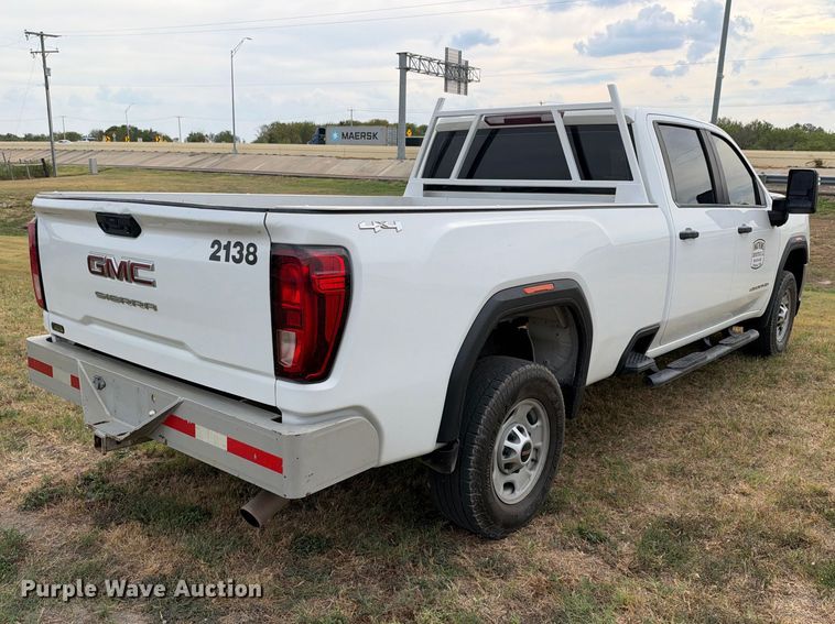 image for item FN3758 2021 GMC Sierra 2500 Crew Cab pickup truck