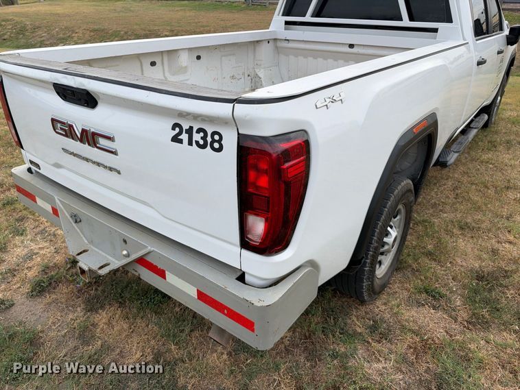 image for item FN3758 2021 GMC Sierra 2500 Crew Cab pickup truck