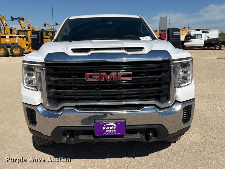 image for item FN3759 2022 GMC Sierra 2500HD 4X4 Crew Cab pickup truck