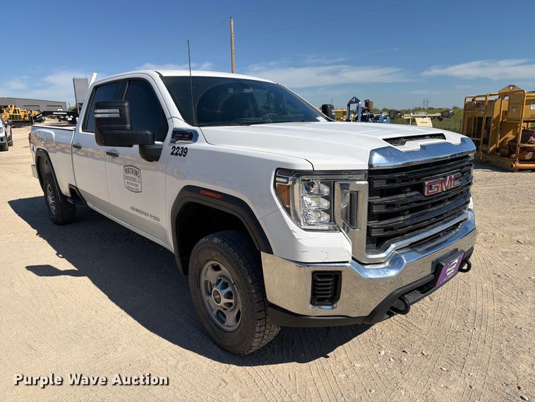image for item FN3759 2022 GMC Sierra 2500HD 4X4 Crew Cab pickup truck