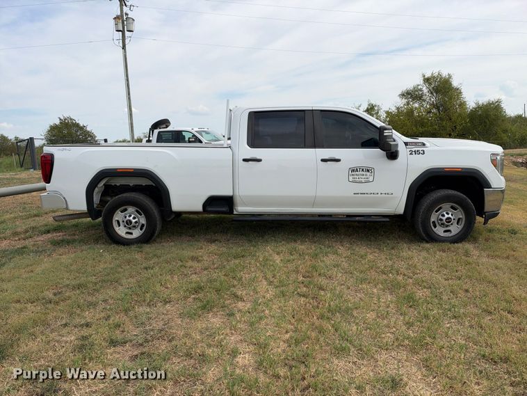 image for item FN3760 2021 GMC Sierra 2500 Crew Cab pickup truck