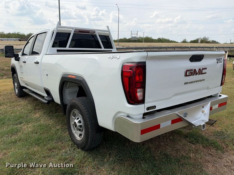 image for item FN3760 2021 GMC Sierra 2500 Crew Cab pickup truck