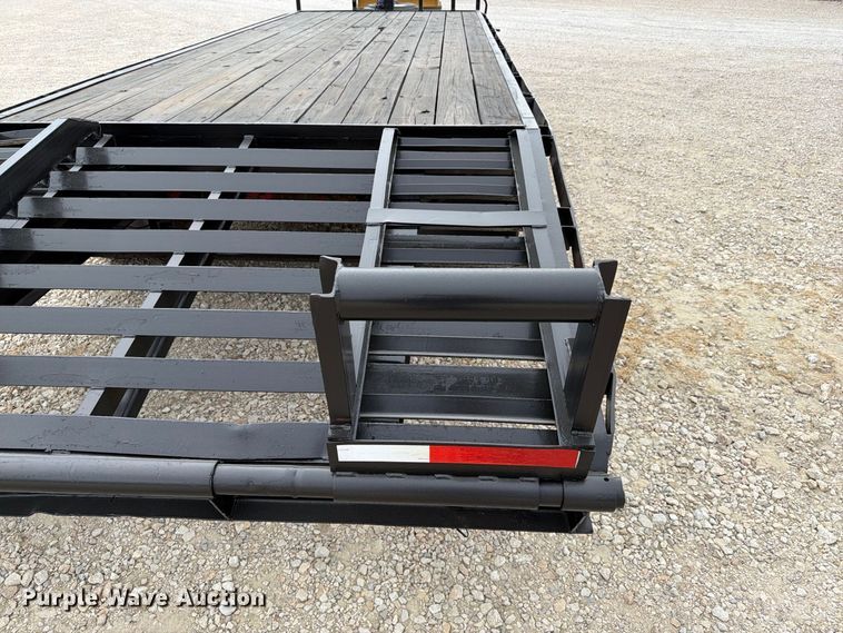 image for item FN3761 1975 Trail Mobile equipment trailer