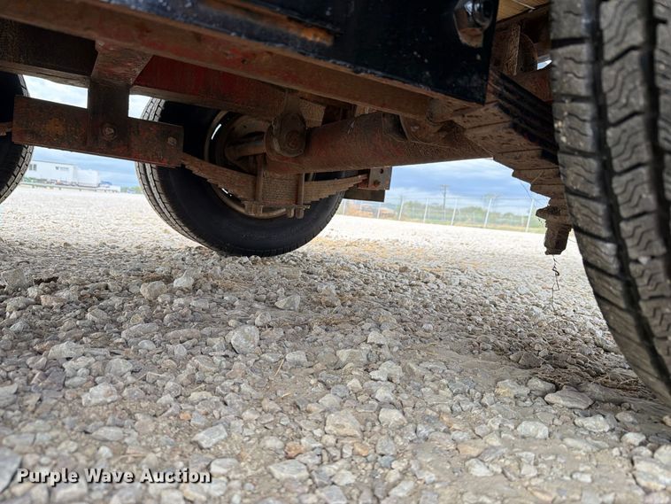 image for item FN3761 1975 Trail Mobile equipment trailer
