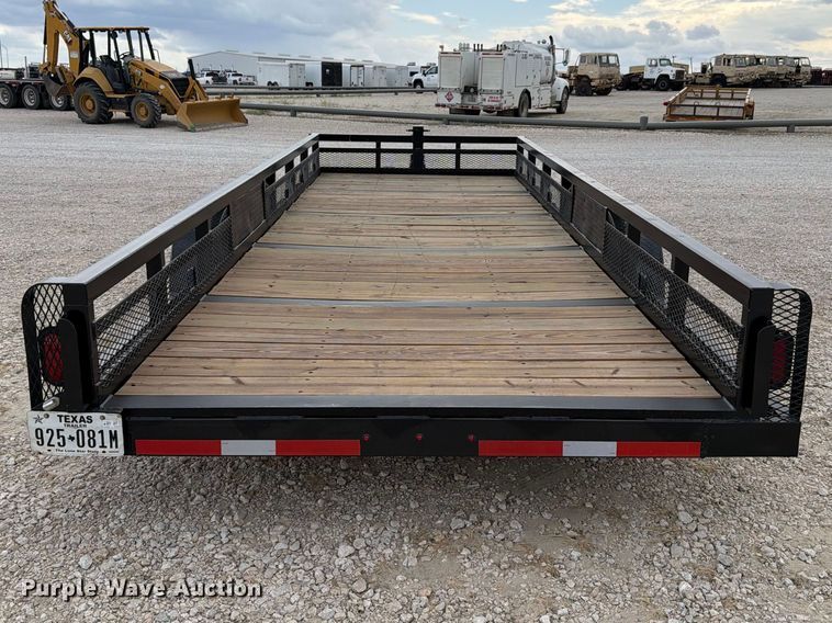 image for item FN3762 2015 CAR-TEX equipment trailer