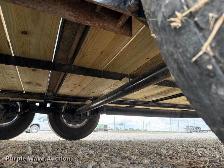 image for item FN3762 2015 CAR-TEX equipment trailer