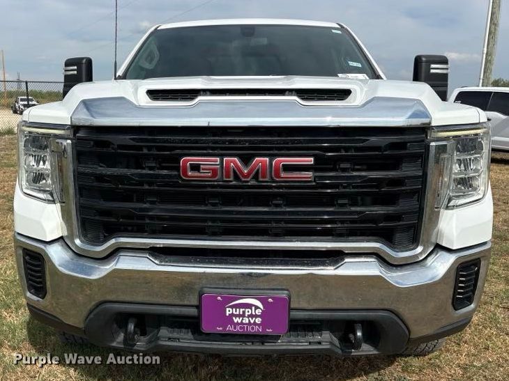 image for item FN3763 2021 GMC Sierra 2500 Crew Cab pickup truck