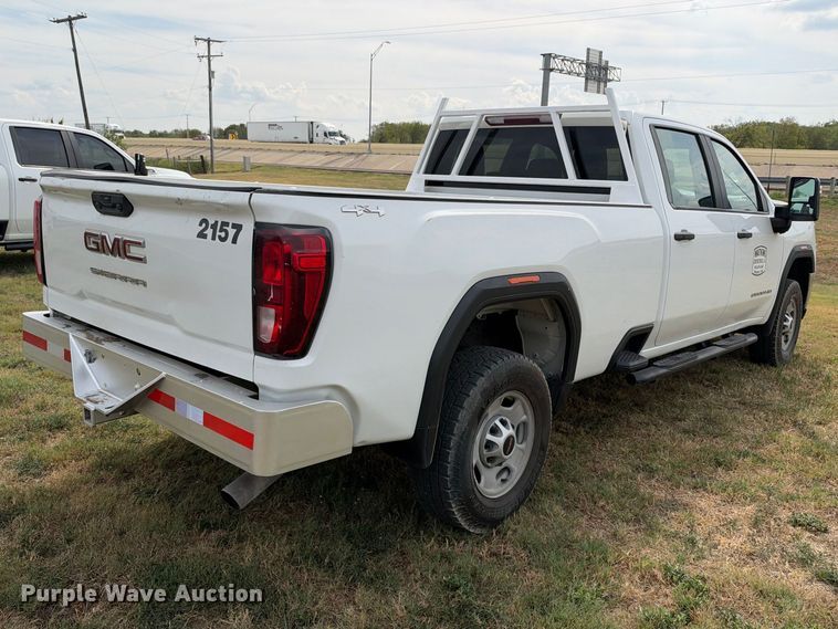 image for item FN3764 2021 GMC Sierra 2500 Crew Cab pickup truck