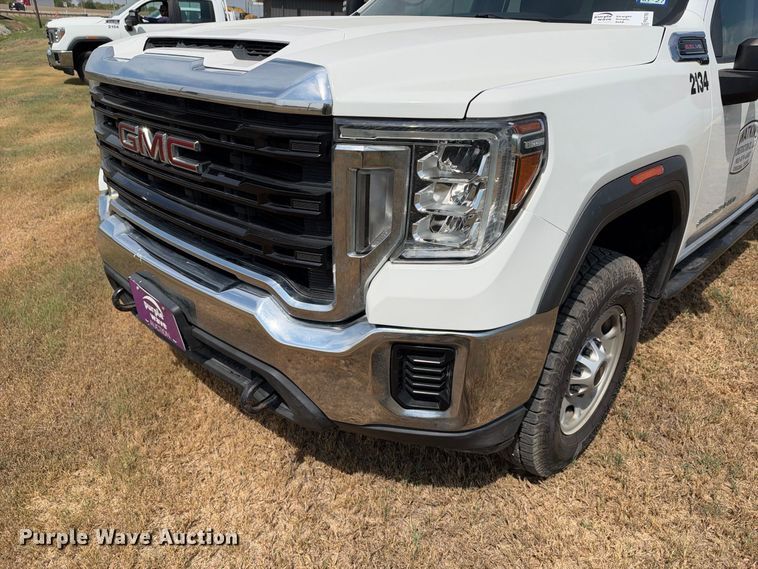 image for item FN3765 2021 GMC Sierra 2500 Crew Cab pickup truck