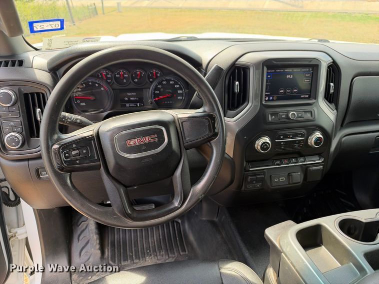 image for item FN3765 2021 GMC Sierra 2500 Crew Cab pickup truck