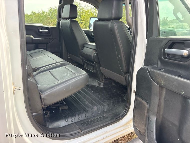 image for item FN3766 2021 GMC Sierra 2500 Crew Cab pickup truck
