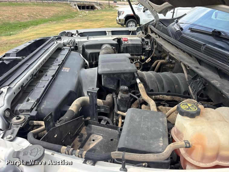 image for item FN3766 2021 GMC Sierra 2500 Crew Cab pickup truck