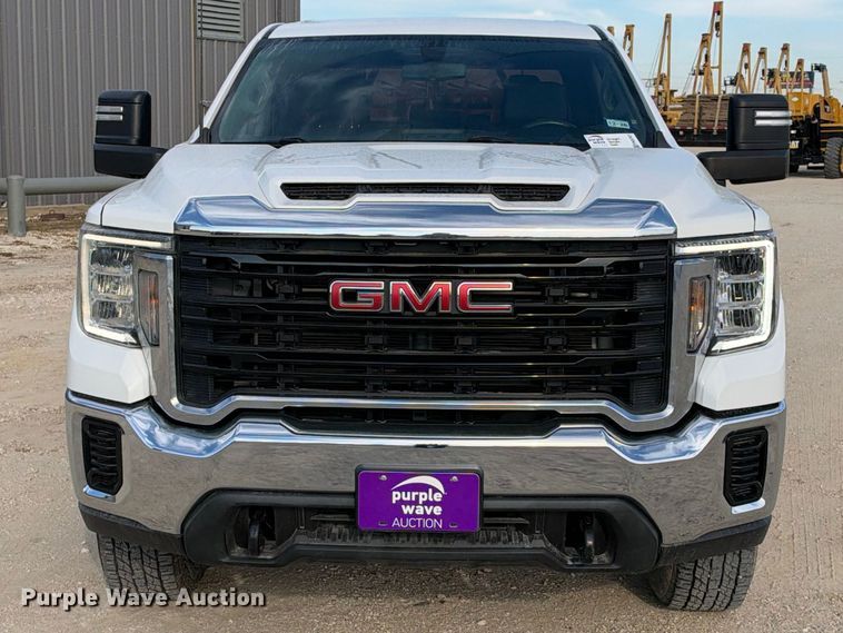 image for item FN3767 2021 GMC Sierra 2500 4X4 Crew Can pickup truck