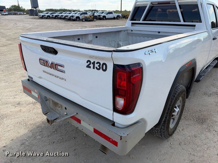 image for item FN3767 2021 GMC Sierra 2500 4X4 Crew Can pickup truck
