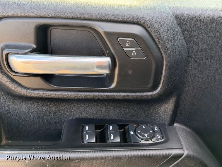 image for item FN3767 2021 GMC Sierra 2500 4X4 Crew Can pickup truck