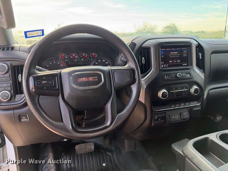 image for item FN3767 2021 GMC Sierra 2500 4X4 Crew Can pickup truck