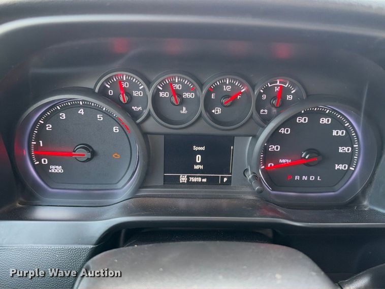 image for item FN3767 2021 GMC Sierra 2500 4X4 Crew Can pickup truck
